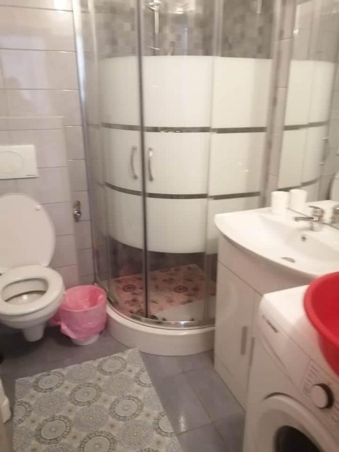 Apartman Dora Apartment พาก ภายนอก รูปภาพ